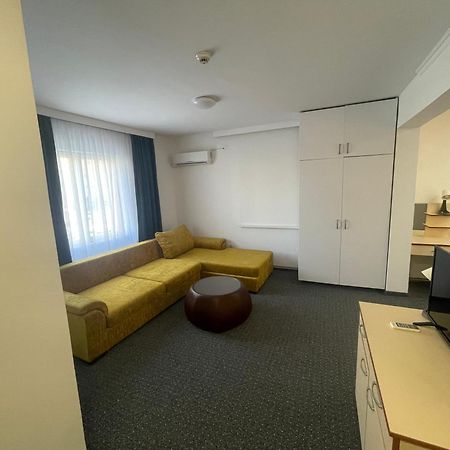 Hotel Ada - Otoka ซาราเยโว ภายนอก รูปภาพ