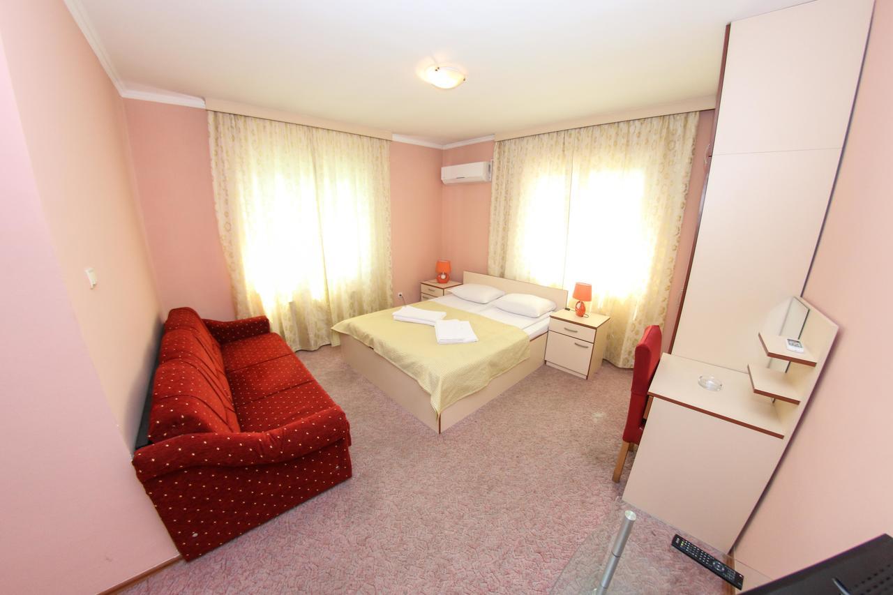 Hotel Ada - Otoka ซาราเยโว ภายนอก รูปภาพ