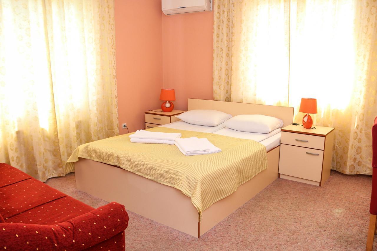 Hotel Ada - Otoka ซาราเยโว ภายนอก รูปภาพ