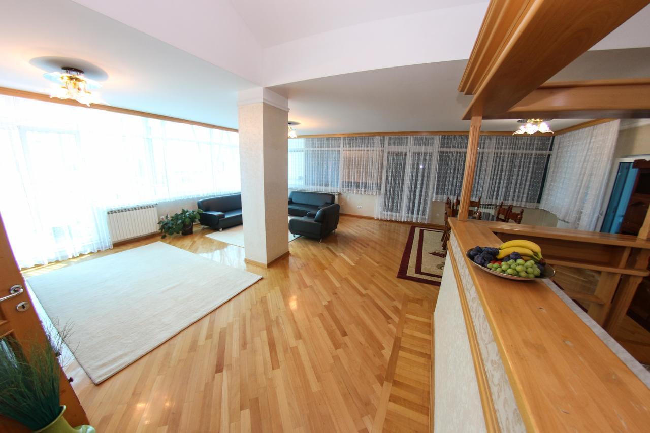 Hotel Ada - Otoka ซาราเยโว ภายนอก รูปภาพ